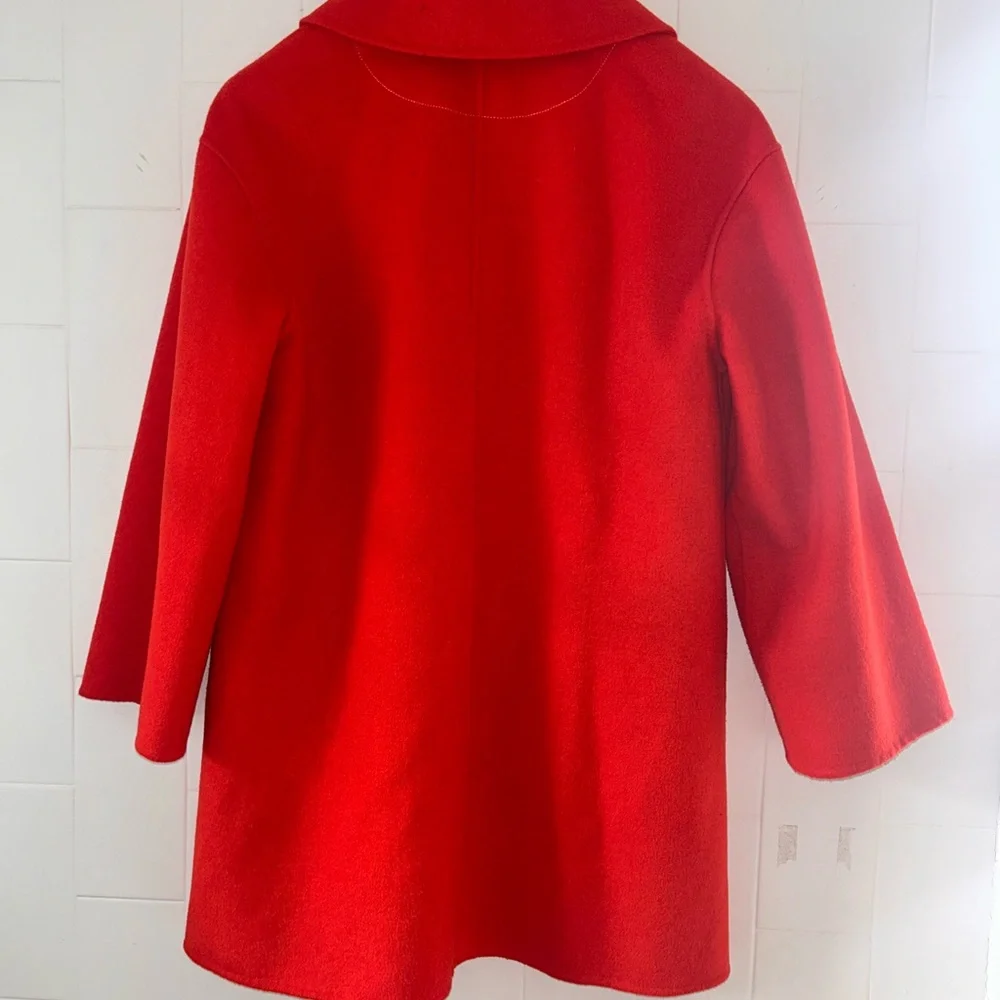 Ganni Vibrant Red Wool Pea Coat with Contrast Buttons - Picture 2 of 3